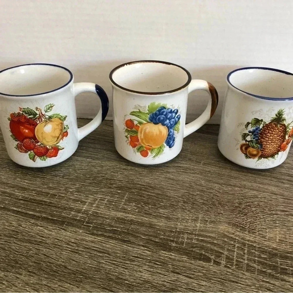 Vtg  Fruit Design Mugs - Picture 1 of 9